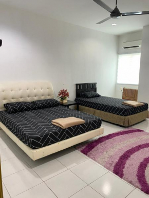 Near Beach and Airport - Ivana Homestay Unit A1